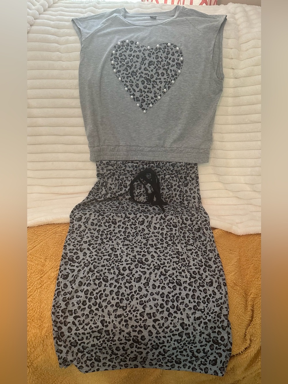 SHEIN Gray Leopard Heart Two-Piece Skirt Set